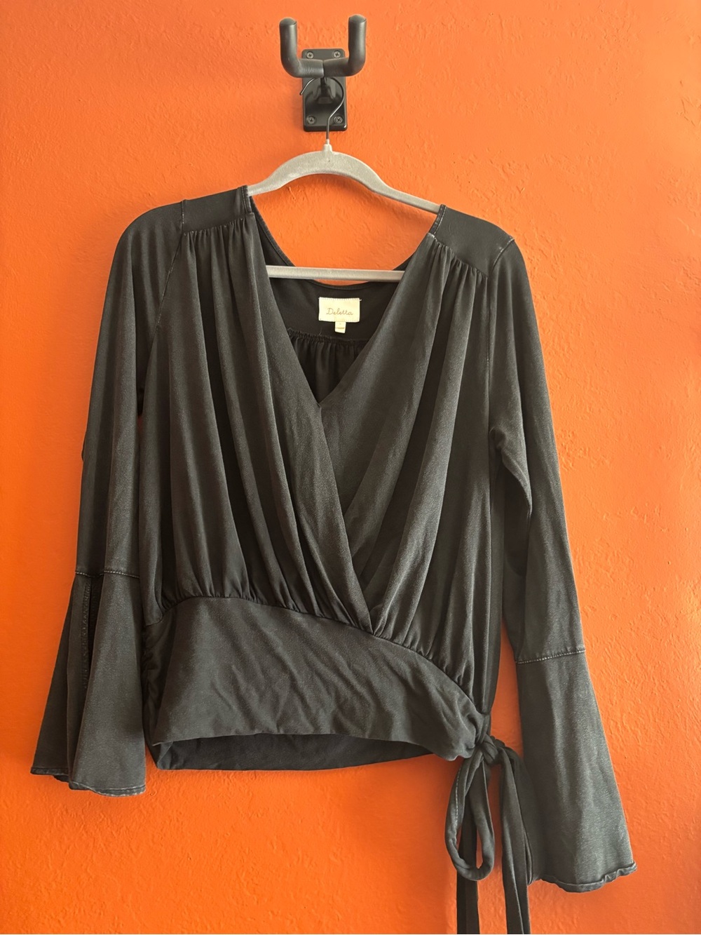 Deletta Anthropologie charcoal gray wrap top with bell sleeves size medium